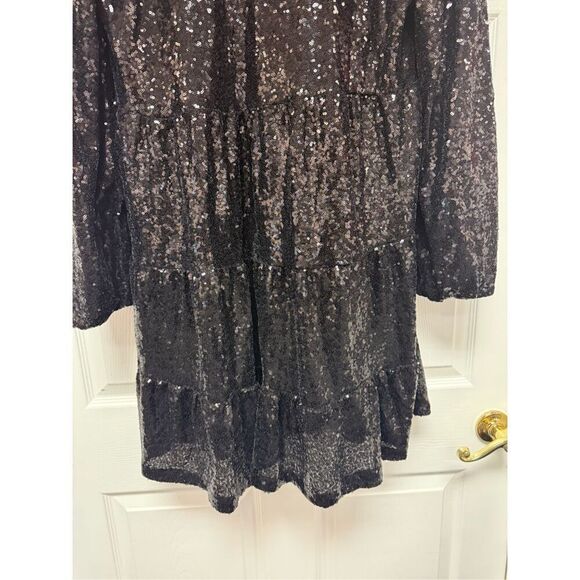 Crown & Ivy Black Tiered Sequin V-Neck Long Sleeve Dress sz XL EUC - Picture 9 of 11